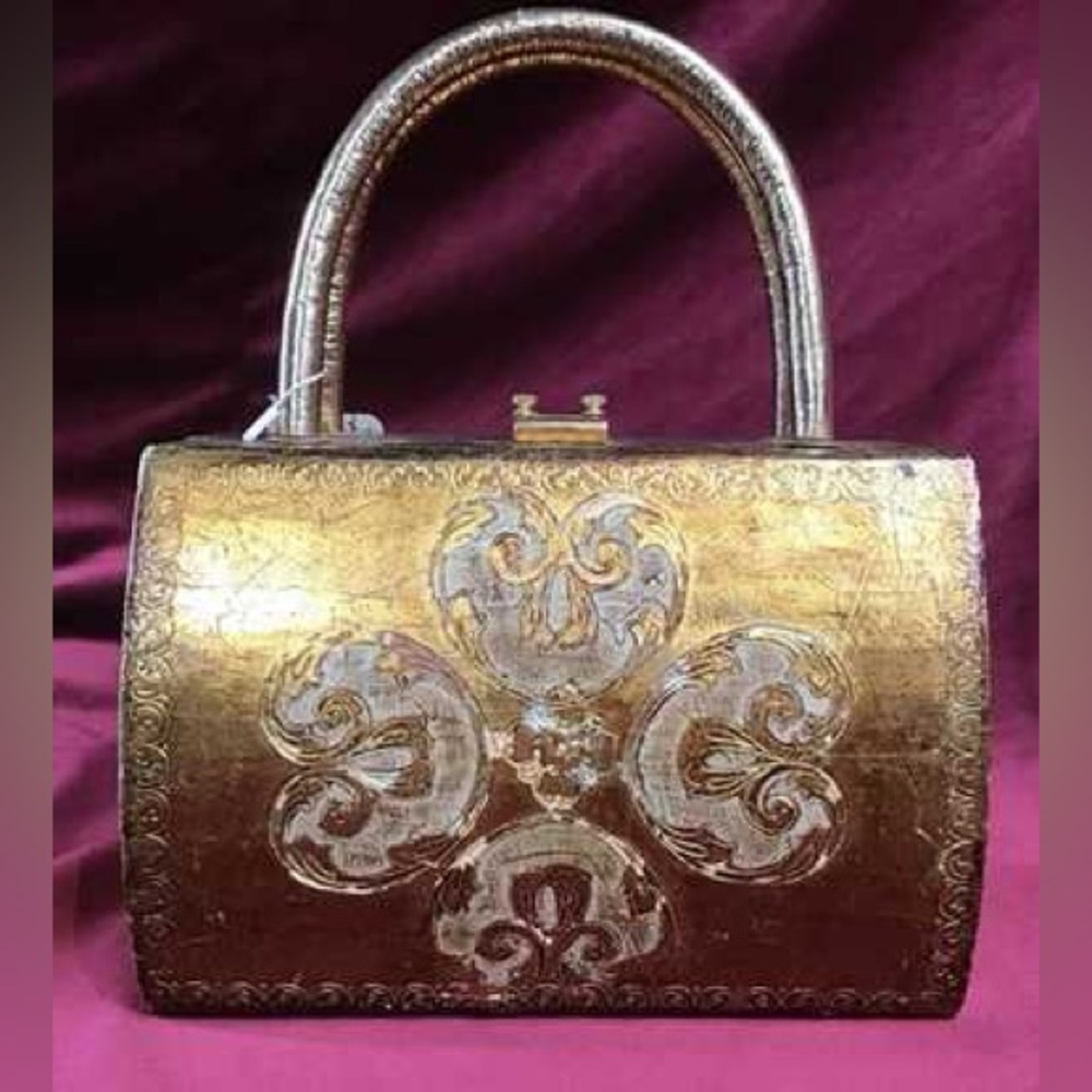 Vintage Italian Florentine Gilt Gold White Wooden Toleware Tole Purse